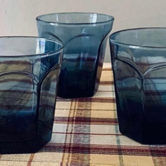 VTG Anchor Hocking Courtney Blue Set of 5 Whiskey Glasses. Cobalt Blue - Picture 2 of 6